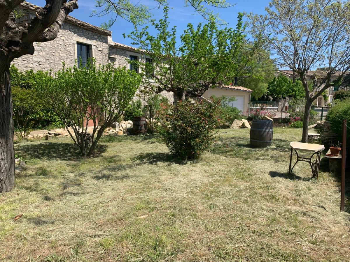 L'Ostal Du Pic Saint Loup Aux Embruscalles Claret المظهر الخارجي الصورة